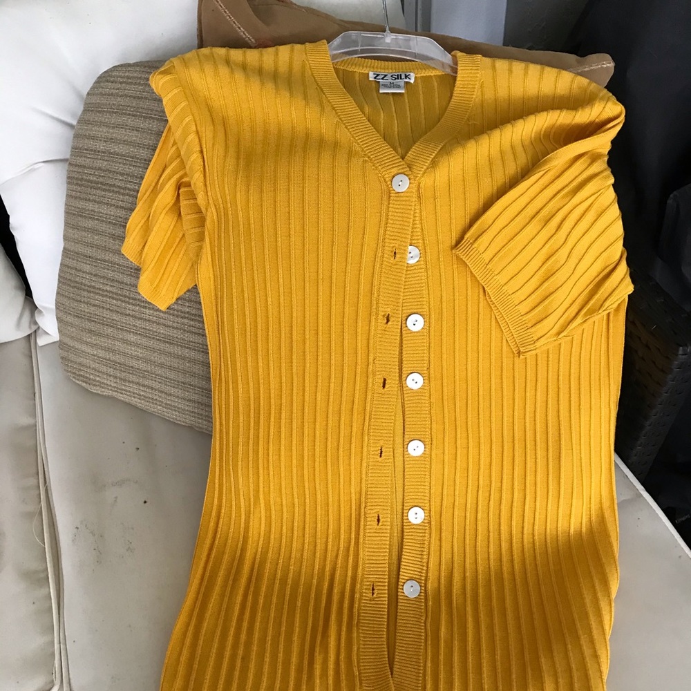 Cardigan & shell - Picture 2 of 3